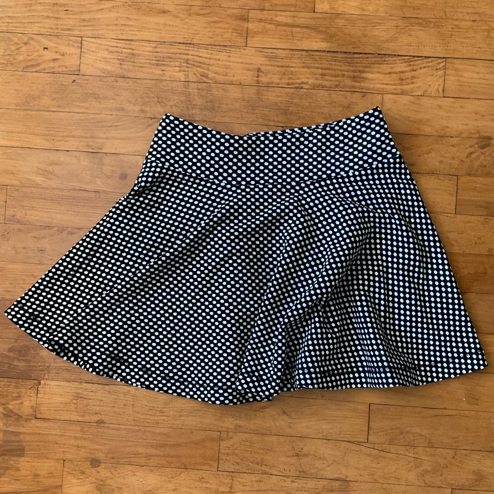 Cooperative Skirt New Condition